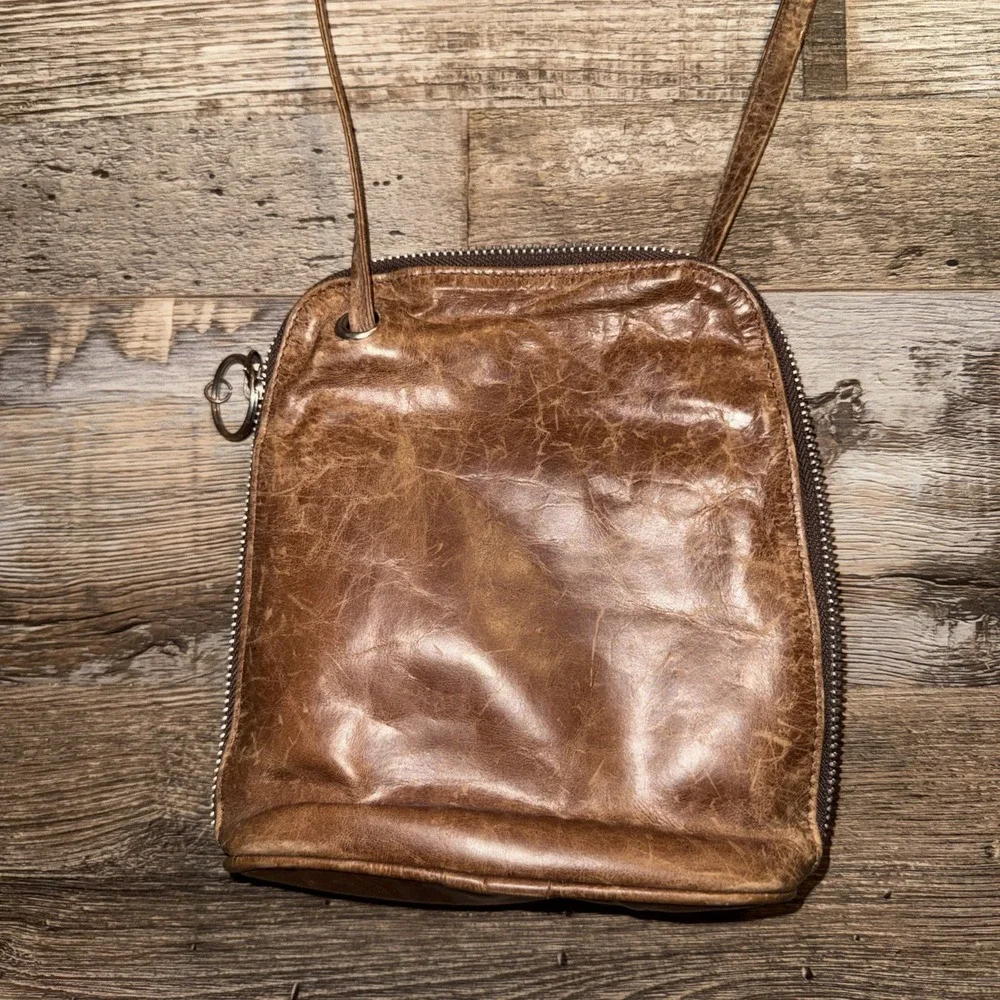 Latico  Crossbody Small Leather Purse  Brown Pre Owned